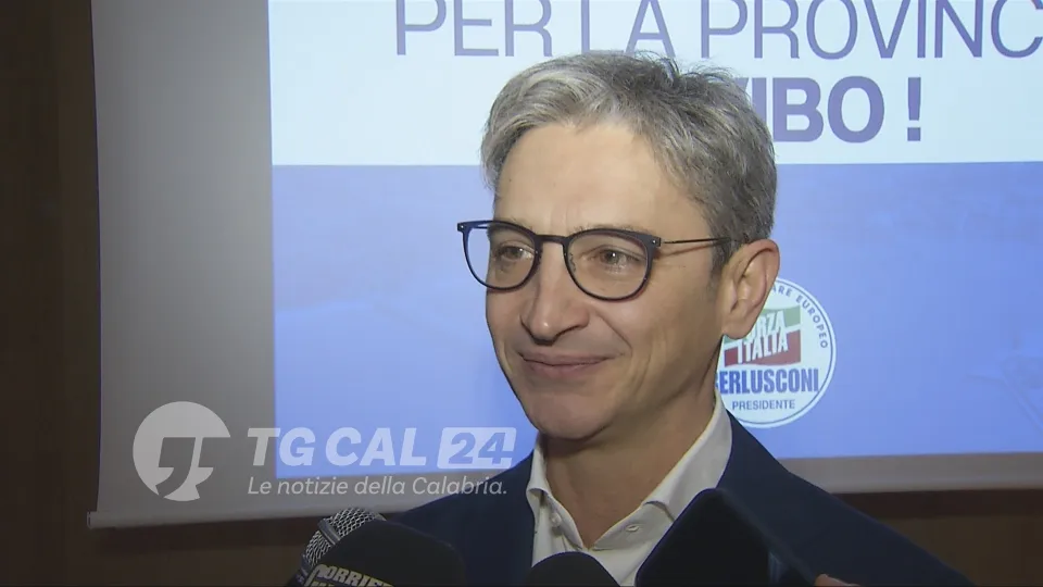 Mangialavori si dimette da coordinatore regionale di Forza Italia