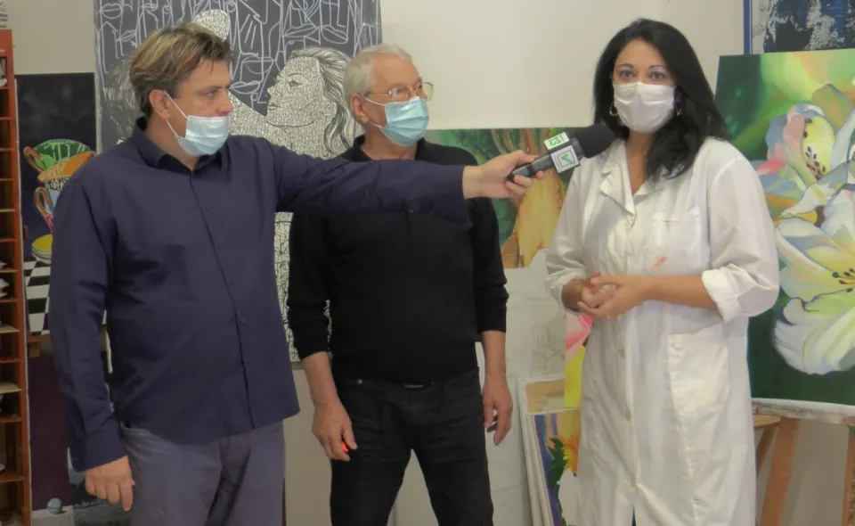 “Catanzaro e dintorni” su VideoCalabria: imparare a dipingere e tuffarsi nel mondo dell'arte con Angela Procopio