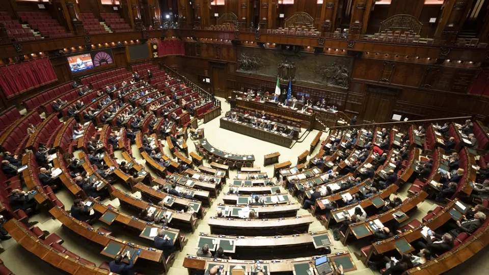 Sanità, ok definitivo dalla Camera al Decreto Calabria: prorogate per altri sei mesi le misure speciali