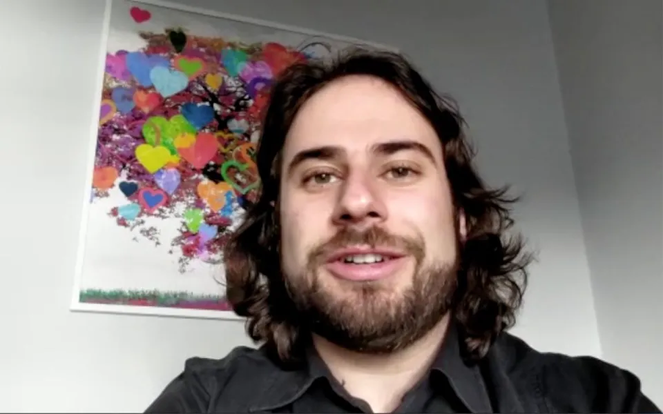 Helios: Mirko Iaquinta legge "Calabria" di Franco Arminio