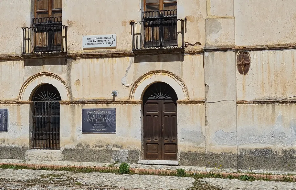 San Demetrio Corone, l'11 agosto un convegno sulla comunità arbëreshe di Calabria: “Insieme siamo più forti”