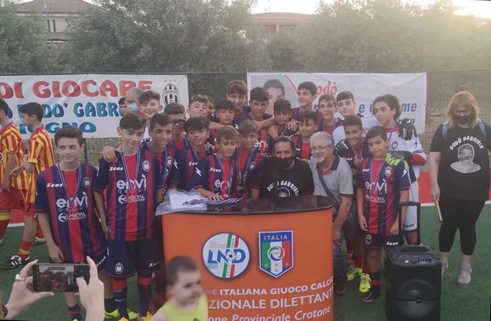 "Liberi di giocare", ragazzi in campo per ricordare Dodò Gabriele a 12 anni dalla strage