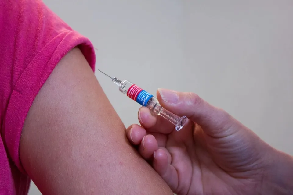 VIDEO | Coronavirus e vaccini: in Calabria le prime dosi arriveranno nelle prime settimane di gennaio