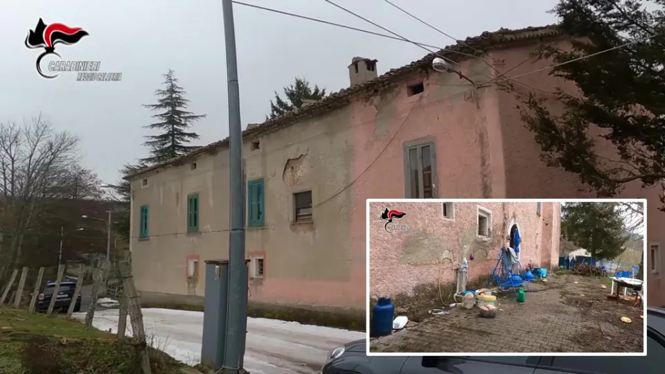 Arrestato il latitante Spagnolo, era in casa in Sila: all'arrivo dei militari ha tentato la fuga sul tetto (VIDEO)