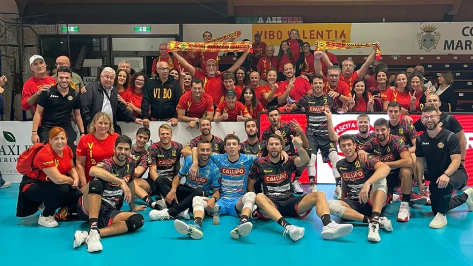PALLAVOLO | Buona la prima per la Volley Callipo: vittoria sofferta contro il Lagonegro