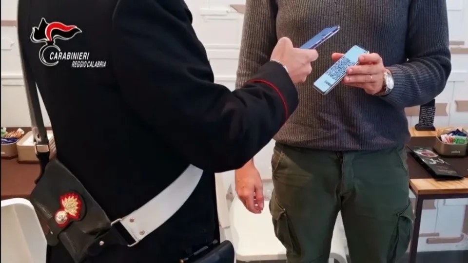 Controlli anti Covid a Reggio Calabria: interrotta serata da ballo per assenza di misure di sicurezza