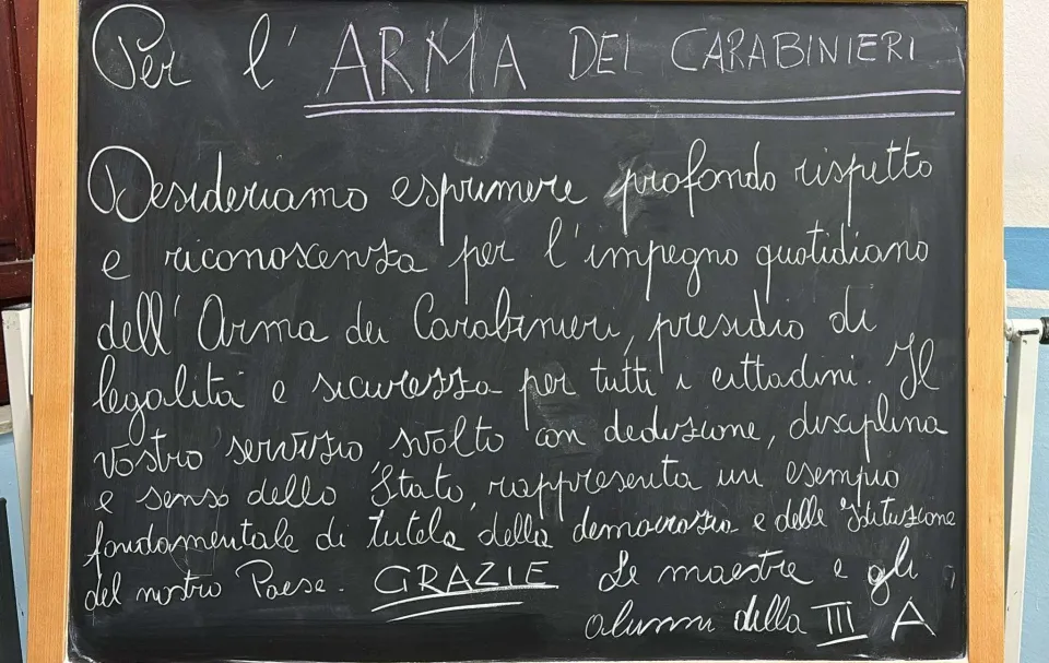 Cinquefrondi: gli alunni ringraziano i Carabinieri impegnati ai seggi