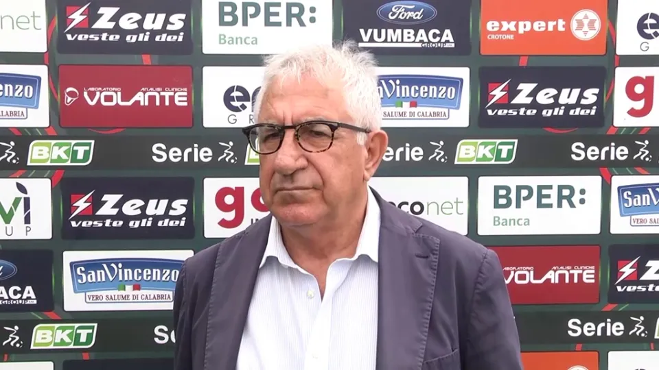 SERIE B | Calcio, Ursino (ds Crotone): «E' una squadra nuova e giovane. Dobbiamo dare tempo» (VIDEO)