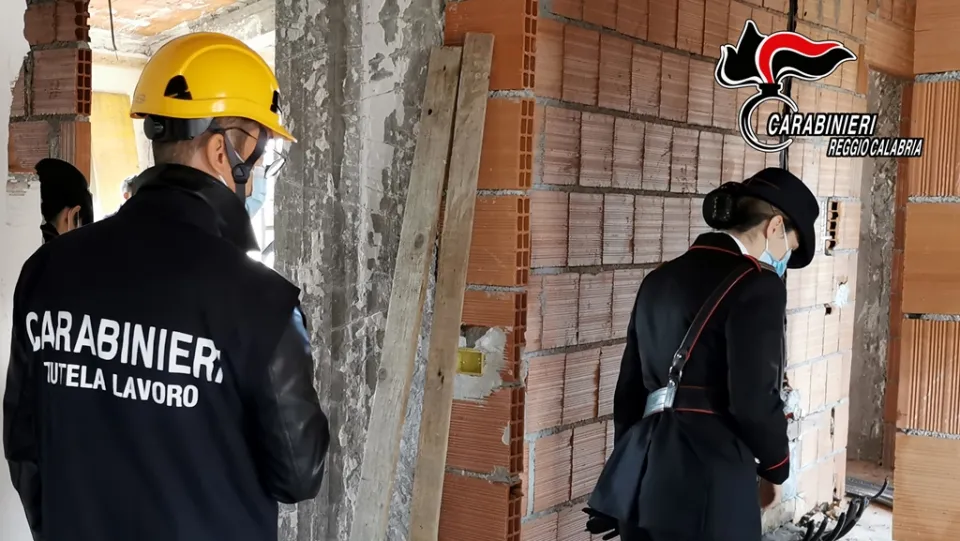 Controllo sui luoghi di lavoro nel Reggino: denunce, sequestri e multe fino a 40mila euro (VIDEO)