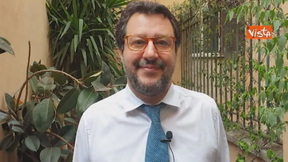 Migranti, Salvini: «No sanatoria, prima italiani e immigrati regolari» (VIDEO)