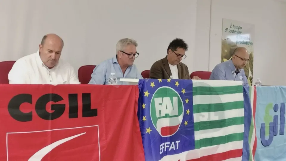 Bonifica, in Calabria approvata la piattaforma per rinnovo del CCNL