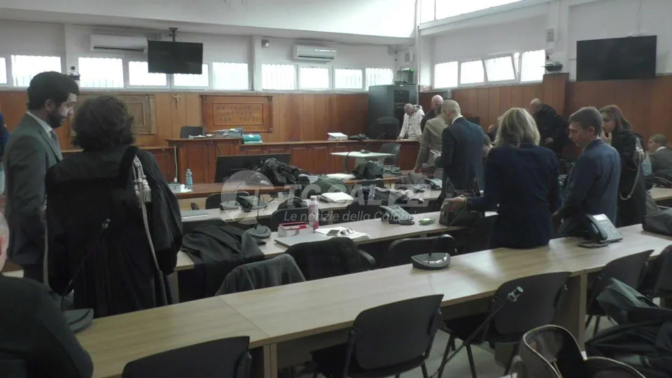 Naufragio Cutro: il 10 febbraio il dibattimento per i mancati soccorsi