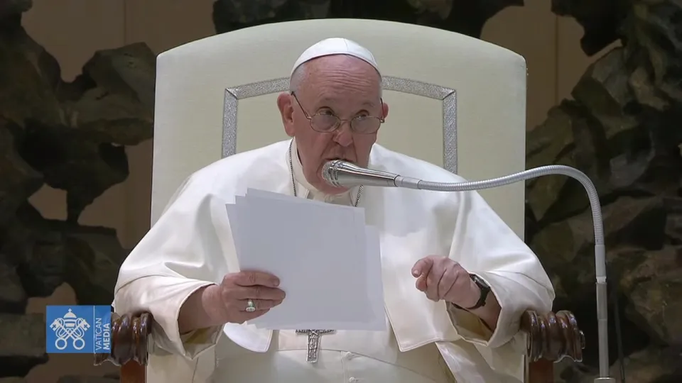 Tragedia di Steccato di Cutro, Papa Francesco: «Quel naufragio non doveva avvenire»