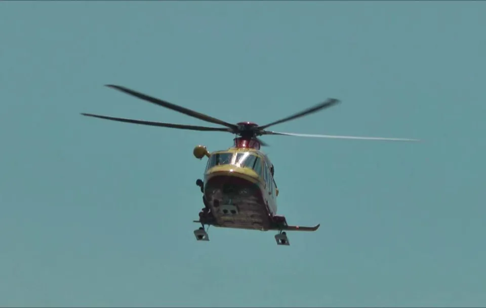 Rissa sulle spiagge del Crotonese, quattro persone ferite: una è grave