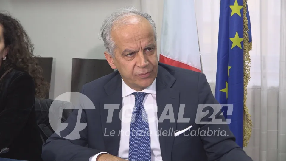 Il ministro dell'Interno Matteo Piantedosi lunedì a Catanzaro
