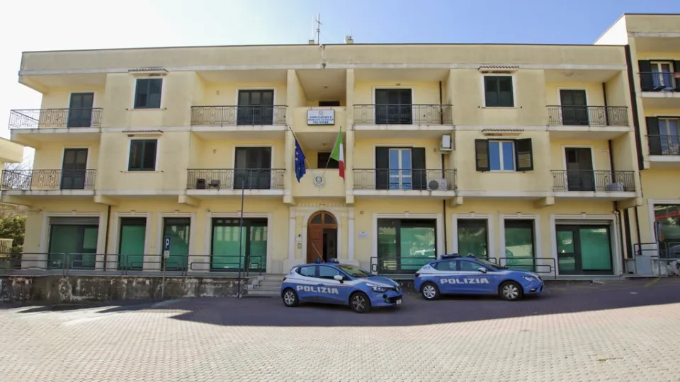 Anziano trovato morto nella sua casa a Polistena: trovato nudo e con l'abitazione messa a soqquadro