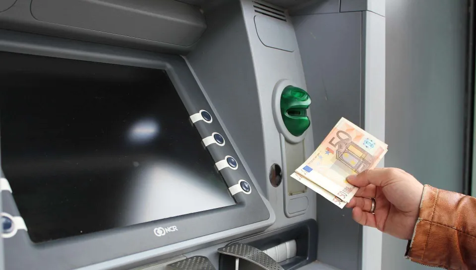 Desertificazione bancaria: 75% Comuni calabresi senza filiali