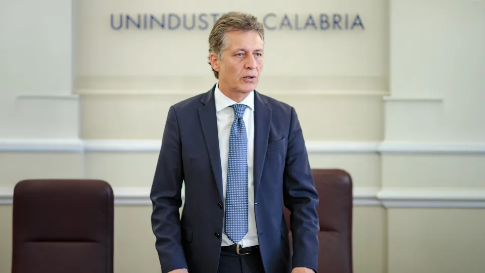 Stop alla decontribuzione per il Sud: l'allarme di Unindustria