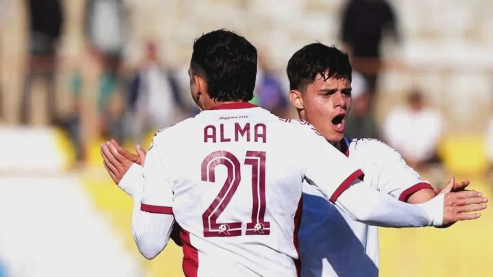 Serie D, la Reggina impatta con il CastrumFavara: 2-2 e niente vetta solitaria
