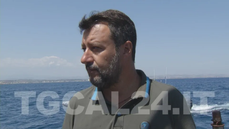 Salvini in Calabria per gli stati generali della Lega: verificherà di persona quali siano i giudizi sull'operato di Spirlì alla Regione