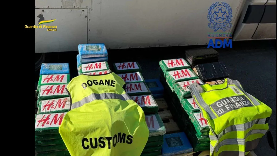 Sequestrati 200 kg di cocaina purissima diretti in Calabria