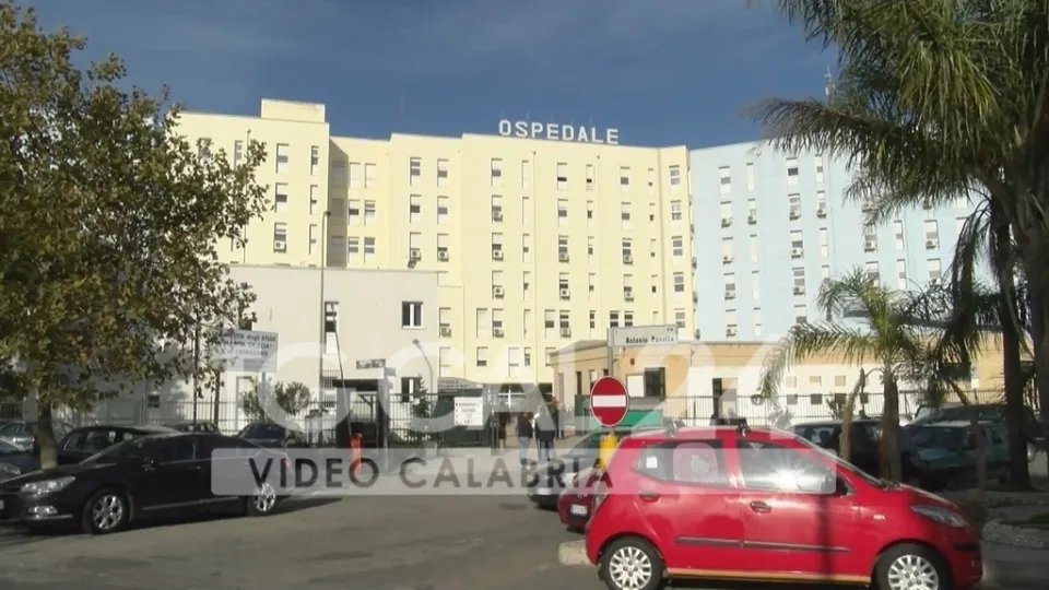 Coronavirus, primo decesso all’ospedale di Crotone
