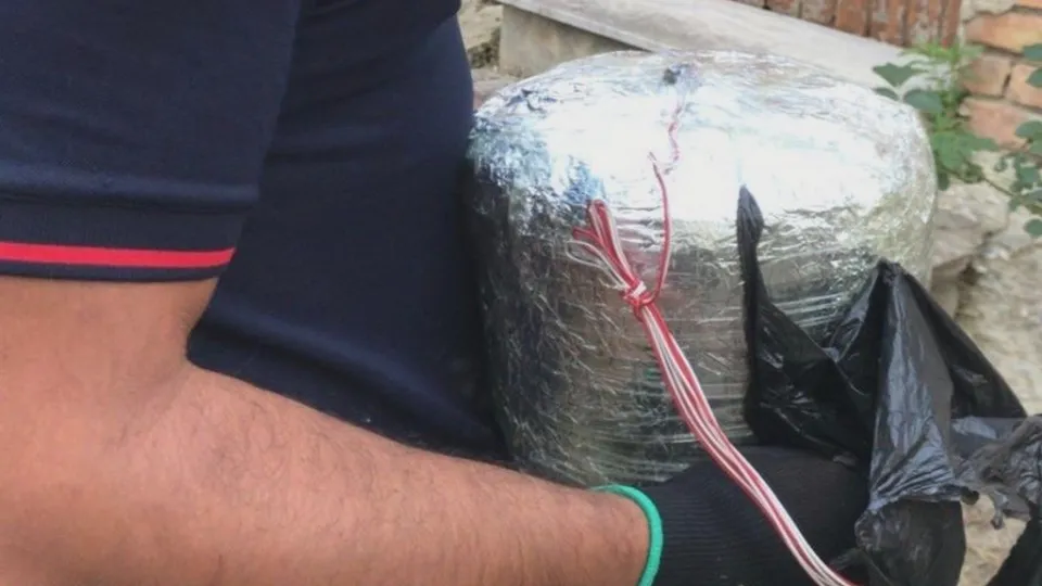 Vibo, scoperto micidiale ordigno esplosivo artigianale di circa 6 kg (VIDEO)
