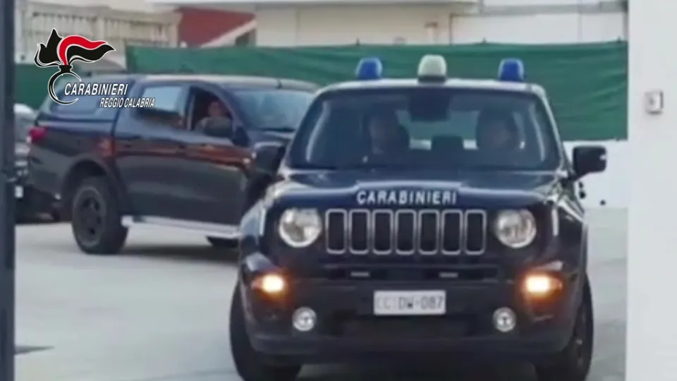 Blitz dei Carabinieri a Rosarno, arrestato il latitante Michelangelo Raso: era irreperibile da febbraio (VIDEO)