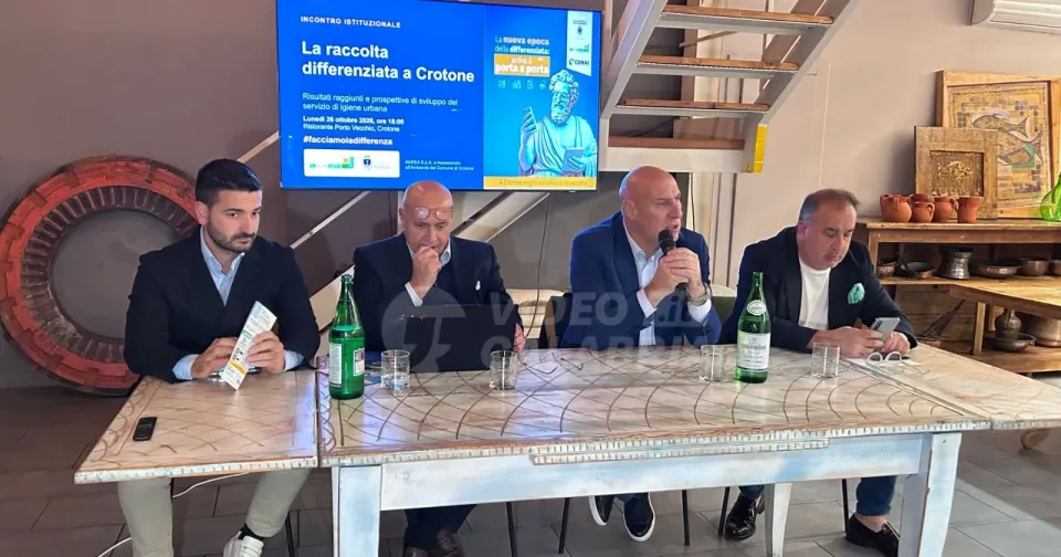 Crotone, raggiunto il 57% di raccolta differenziata: il bilancio di Akrea