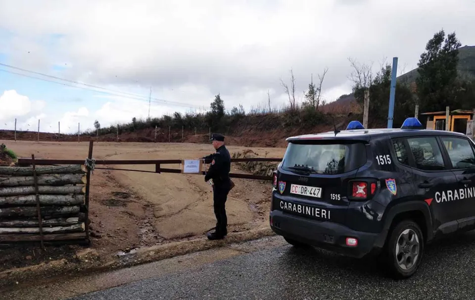 San Roberto, area sottoposta a vincoli trasformata abusivamente in pista da motocross