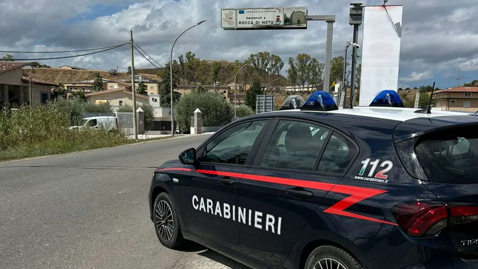 Violenta rissa nel Crotonese: denunciati i presunti responsabili