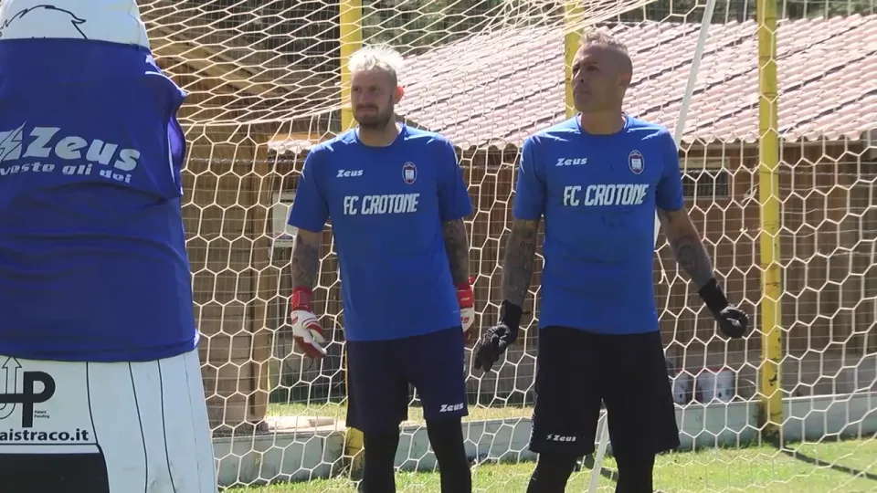 VIDEO | Serie A, Festa rinnova per altri due anni con il Crotone: «Felice di indossare la casacca pitagorica»