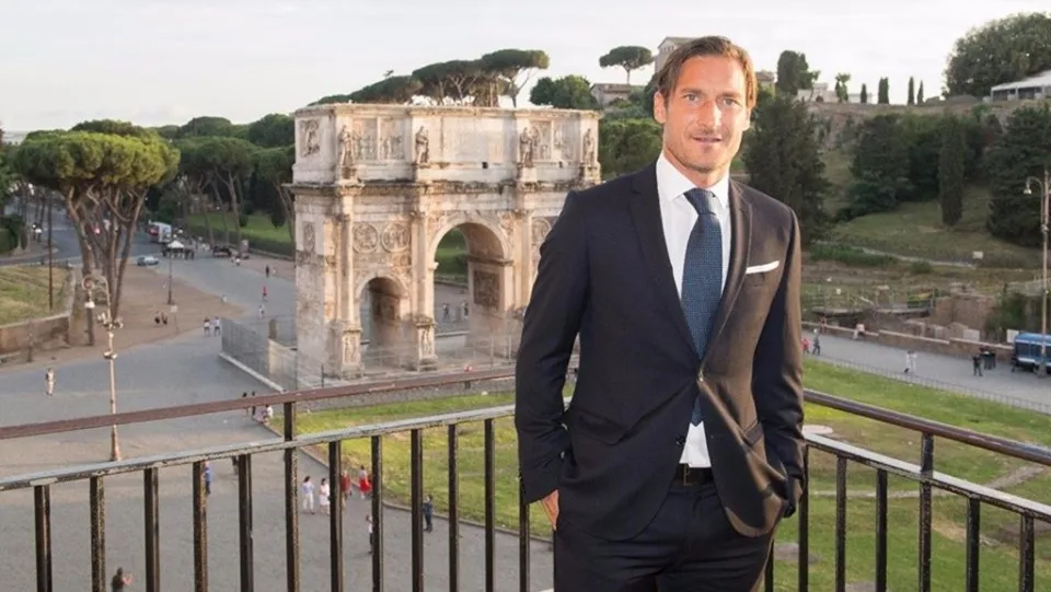 Totti contro la ripresa del campionato: «La salute viene prima dei soldi. Ci vuole rispetto» (VIDEO)