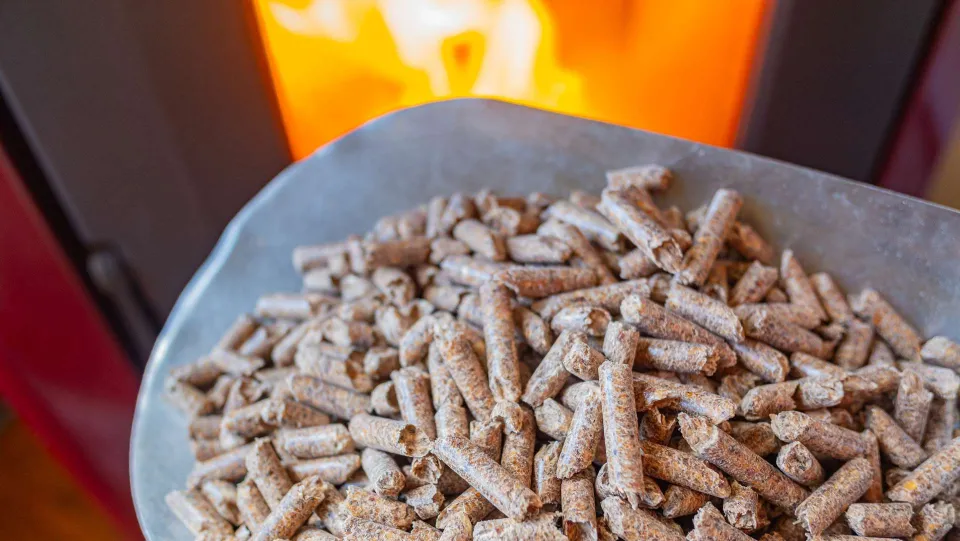 Truffe online sul pellet: quattro indagati a Crotone