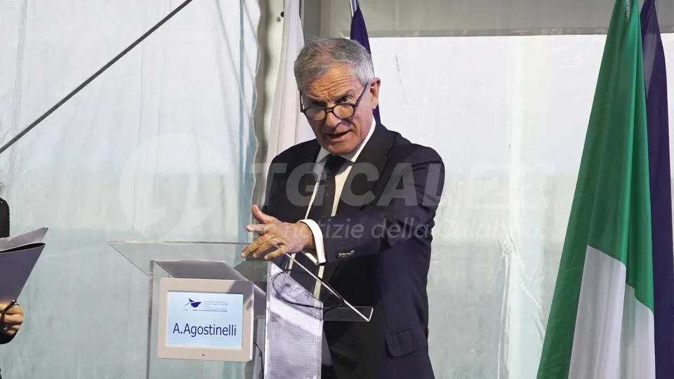 Andrea Agostinelli saluta l'Autorità Portuale dopo oltre nove anni