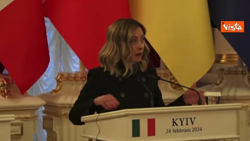 Guerra Ucraina, Meloni: "Confondere parola pace con resa è approccio ipocrita"