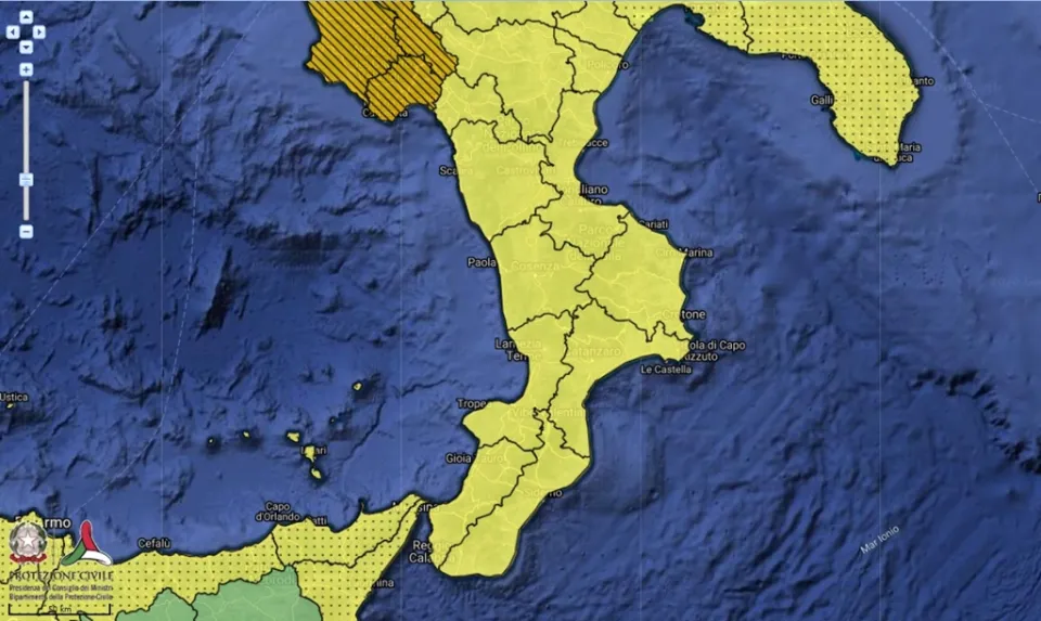Piogge e temporali: diramata allerta gialla sulla Calabria per mercoledì 30 dicembre