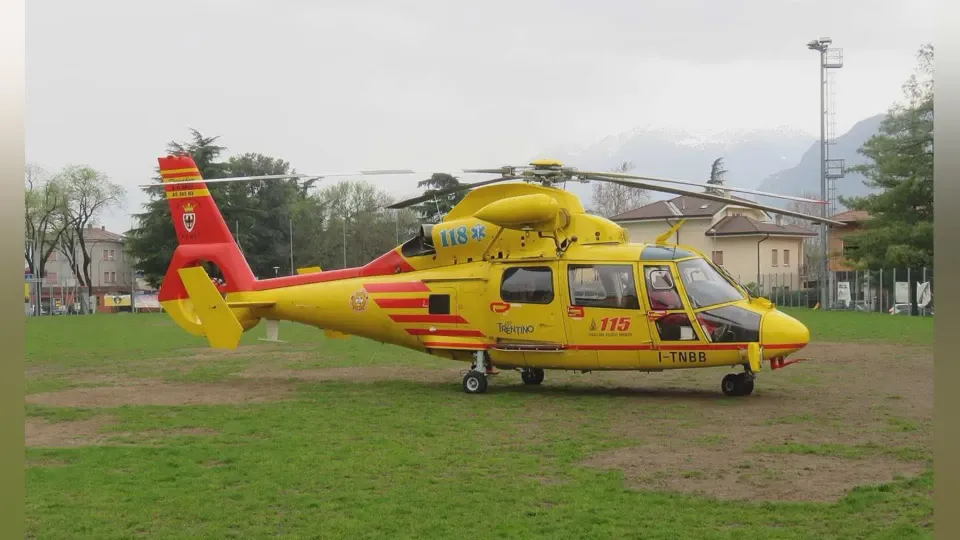 Fuscaldo, operaio 51enne cade dal tetto durante i lavori: è grave