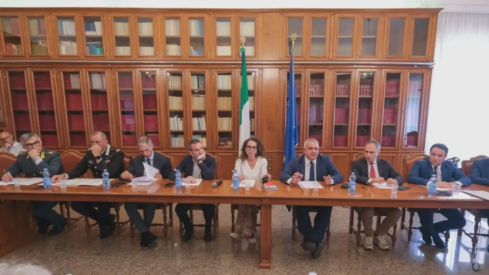 Catanzaro, vertice in Prefettura su campo rom di Scordovillo