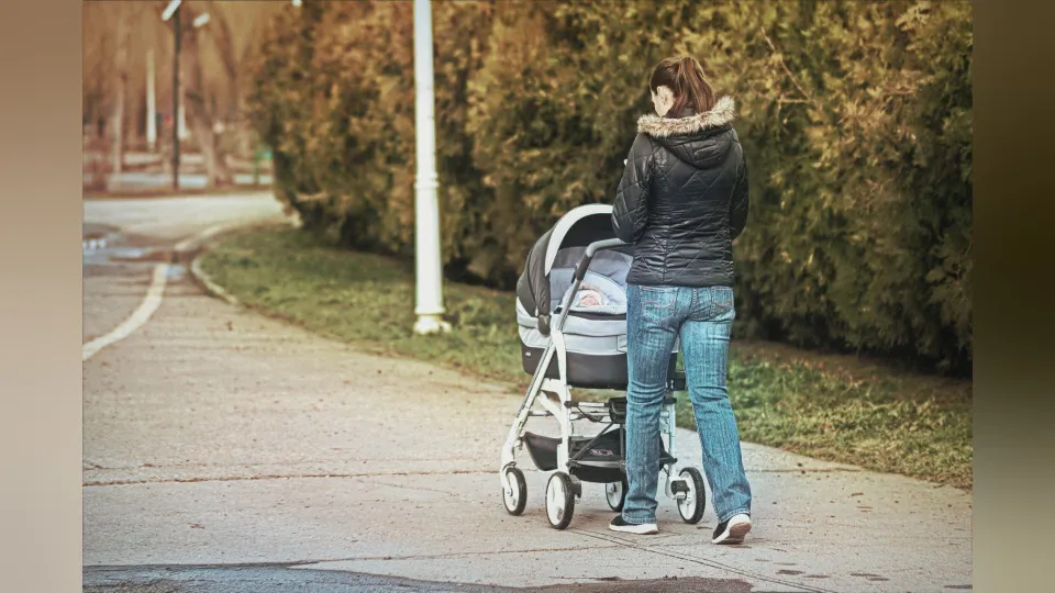 Maternità, Calabria sale nella classifica di Save the Children