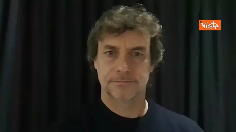 Coronavirus, l’appello di Alberto Angela: «Aiutiamo i nostri infermieri-eroi, #IoRestoACasa» (VIDEO)