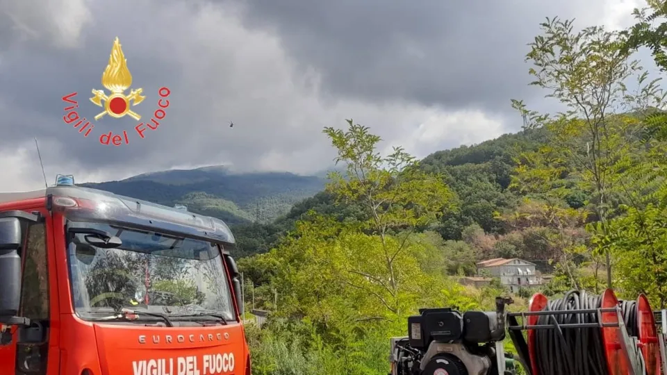 Ultraleggero precipitato a Fuscaldo: morti sul colpo i due occupanti