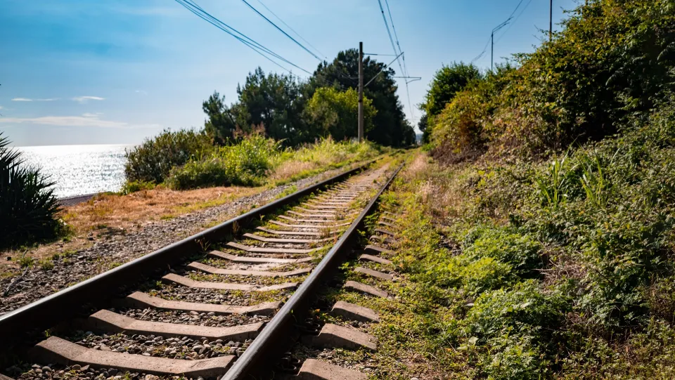 Dal 15 giugno riprende la circolazione dei treni tra Sibari e Crotone