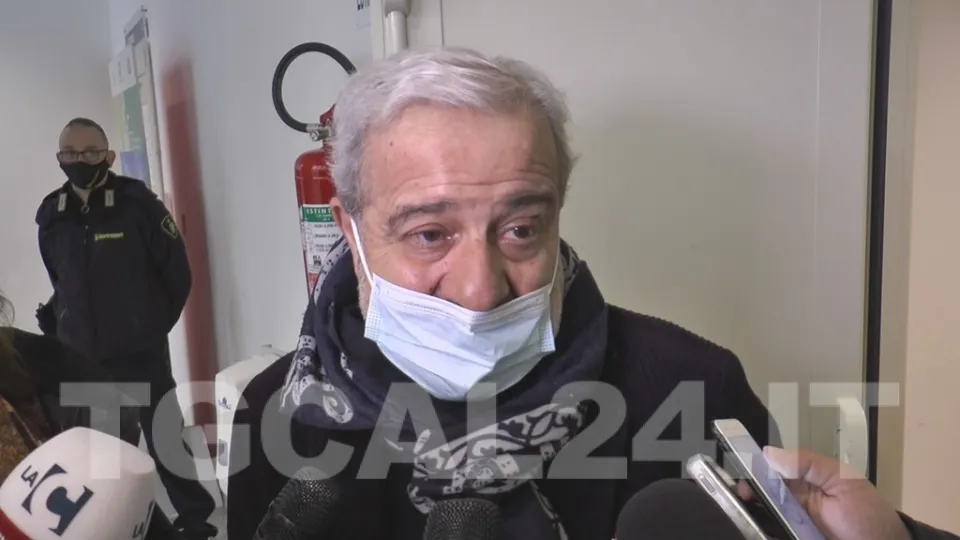 VIDEO | Situazione Covid in Calabria, Longo: «Terapie intensive non intasate. Procede la vaccinazione»