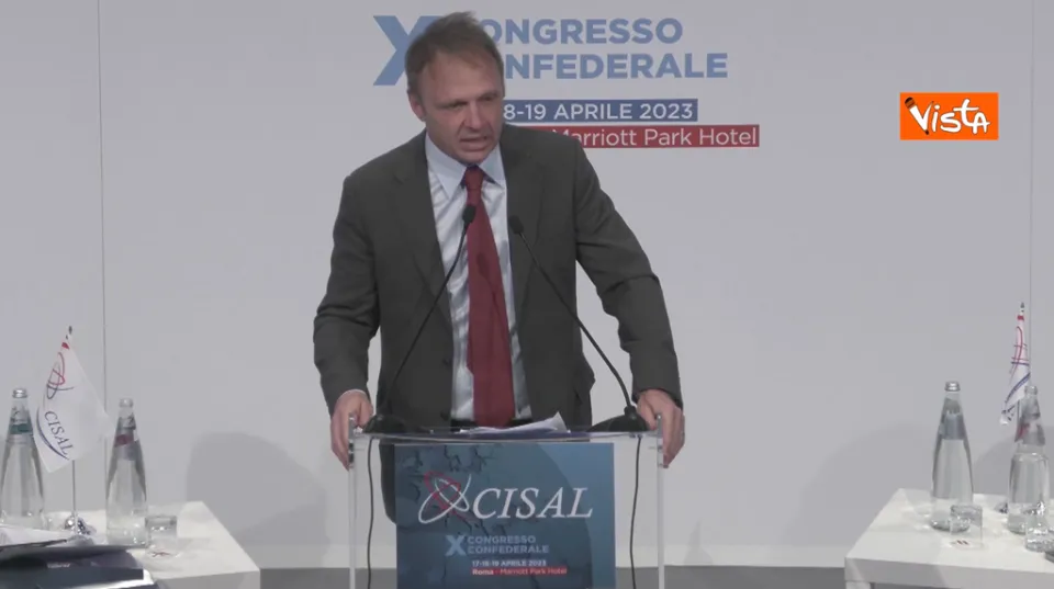 Lollobrigida: "No alla sostituzione etnica, incentivare le nascite degli italiani" (VIDEO)