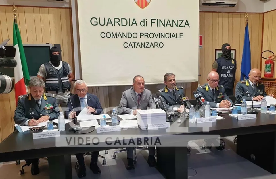 'Ndrangheta, inchiesta "Imponimento": arrestate due persone in Svizzera