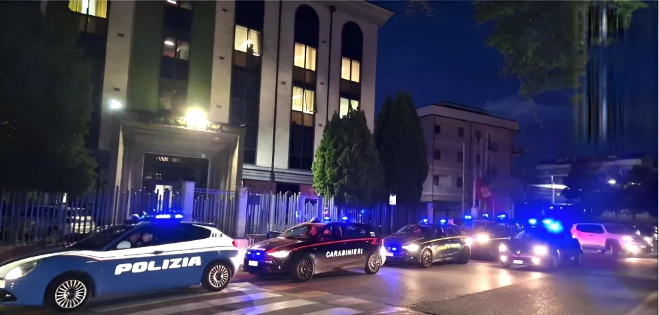 Controlli straordinari sulla movida, mille identificati a Vibo