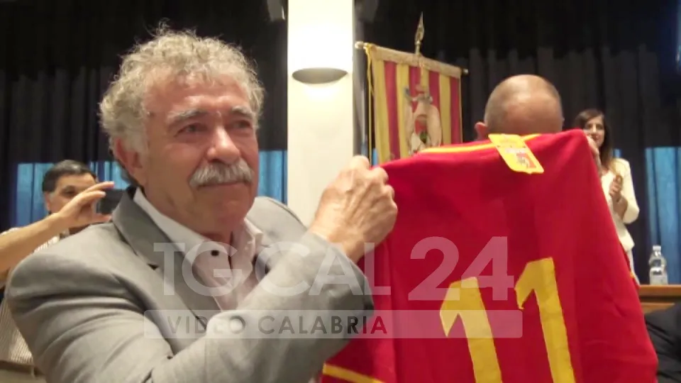 VIDEO | Conferita la cittadinanza onoraria di Catanzaro a Massimo Palanca