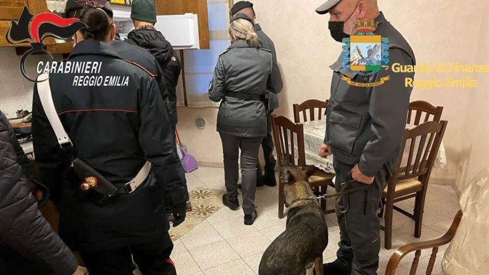 False fatture e società di comodo: maxi blitz tra Reggio Emilia, Parma e Crotone. Sei gli indagati