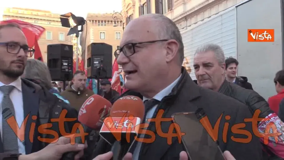 Crollo a Firenze, Gualtieri: "Inaccettabile che si continui a morire sul lavoro"
